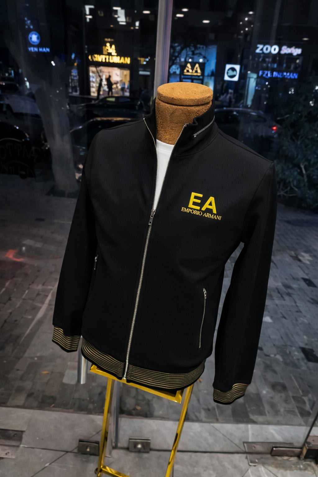 Men’s Premium Two-Piece Tracksuit Set – Zip Jacket & Jogger Pants- (W-18)